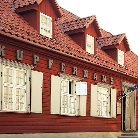 Hotel Kupfernams Ventspils Exterior foto